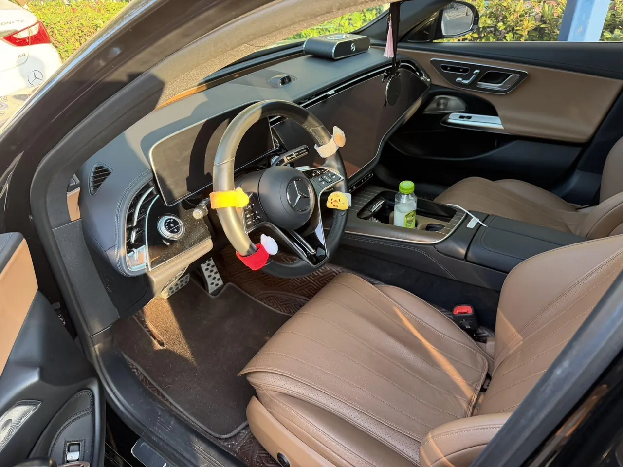 Mercedes Benz E Class 2024 E 300 L 48V 2.0T Luxury Automatic Gear 3