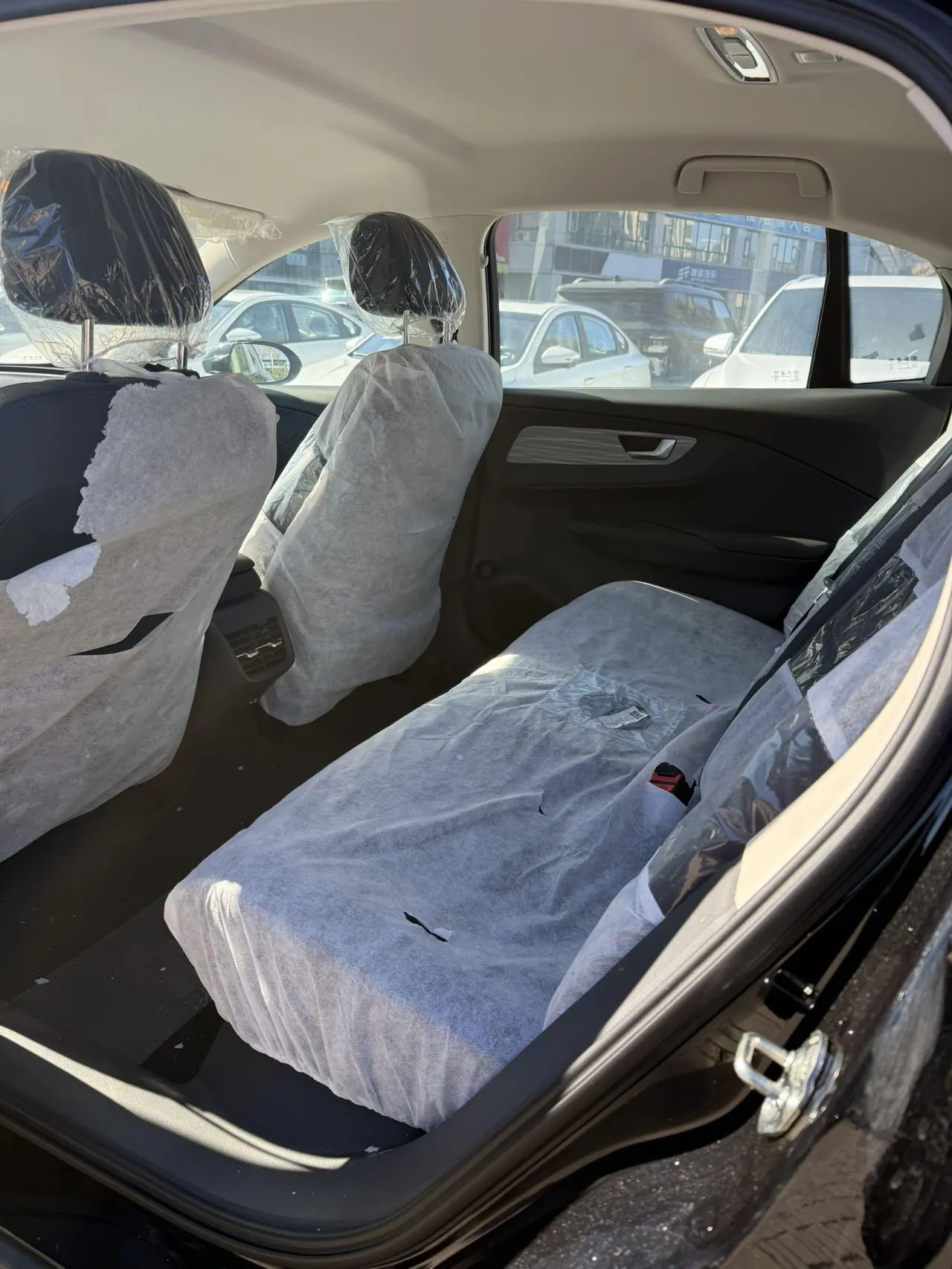 HongQi 2025 E-QM 5 500km Travel Edition Automatic Gear 6