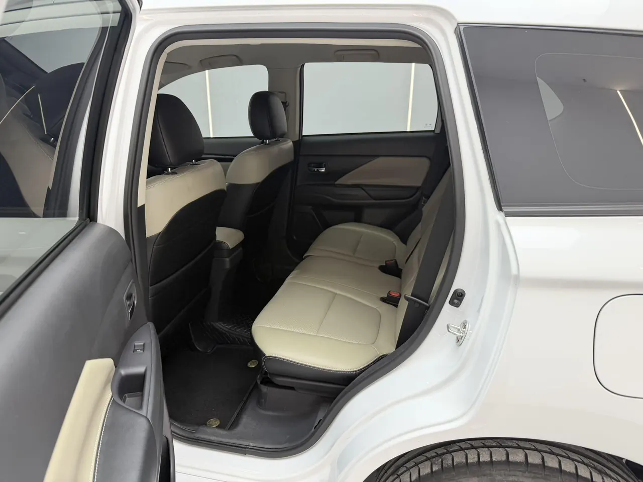 Mitsubishi 2021 Outlander 2.0 Stepless Two-Drive Smooth Edition 5-seat (Changed) Automatic Gear 14