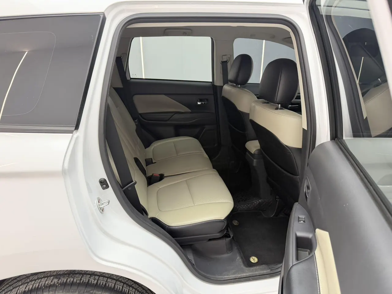 Mitsubishi 2021 Outlander 2.0 Stepless Two-Drive Smooth Edition 5-seat (Changed) Automatic Gear 15