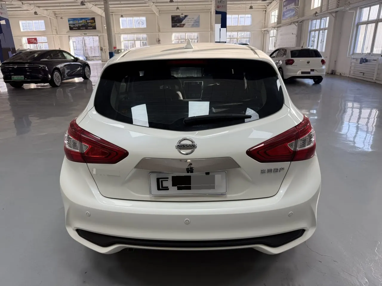 Nissan 2021 Tiida 1.6 Stepless Cool Edition Automatic Gear 4