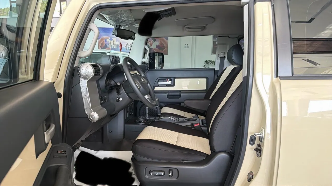 Toyota FJ Cool Road Ze (Imported) 2021 FJ Cool Road Ze 4.0 Middle East Edition Automatic Gear 2