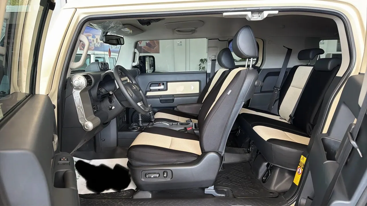 Toyota FJ Cool Road Ze (Imported) 2021 FJ Cool Road Ze 4.0 Middle East Edition Automatic Gear 3