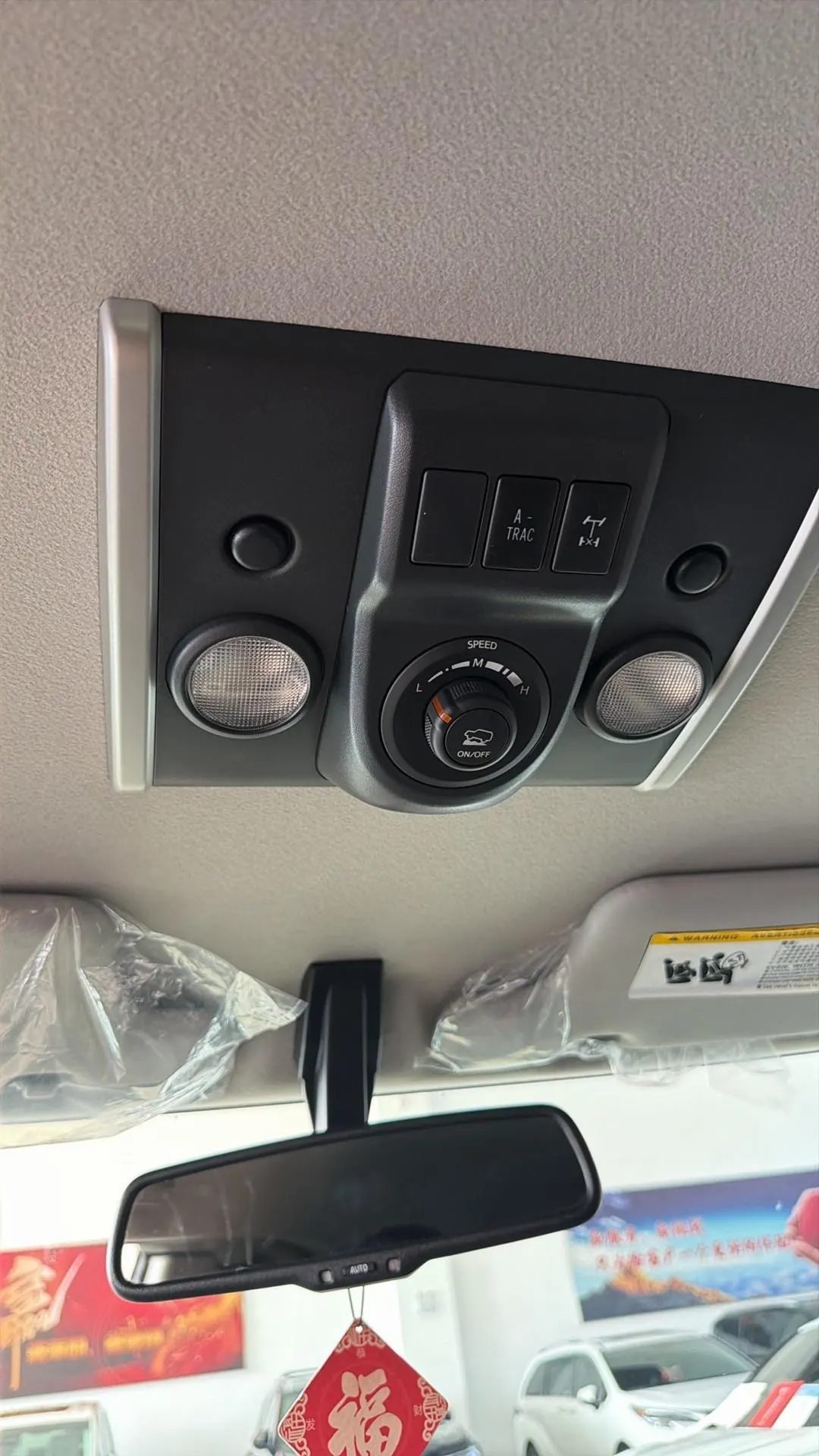Toyota FJ Cool Road Ze (Imported) 2021 FJ Cool Road Ze 4.0 Middle East Edition Automatic Gear 6