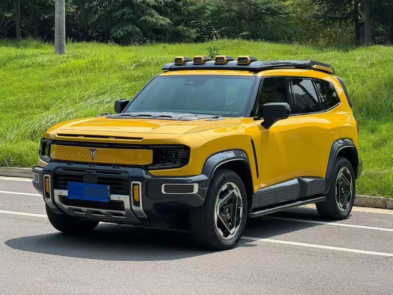 ChangAn Deepal 2025 G318 Worry-Free Crossing Edition Four-wheel Drive Secret Edition Automatic Gear - View 1