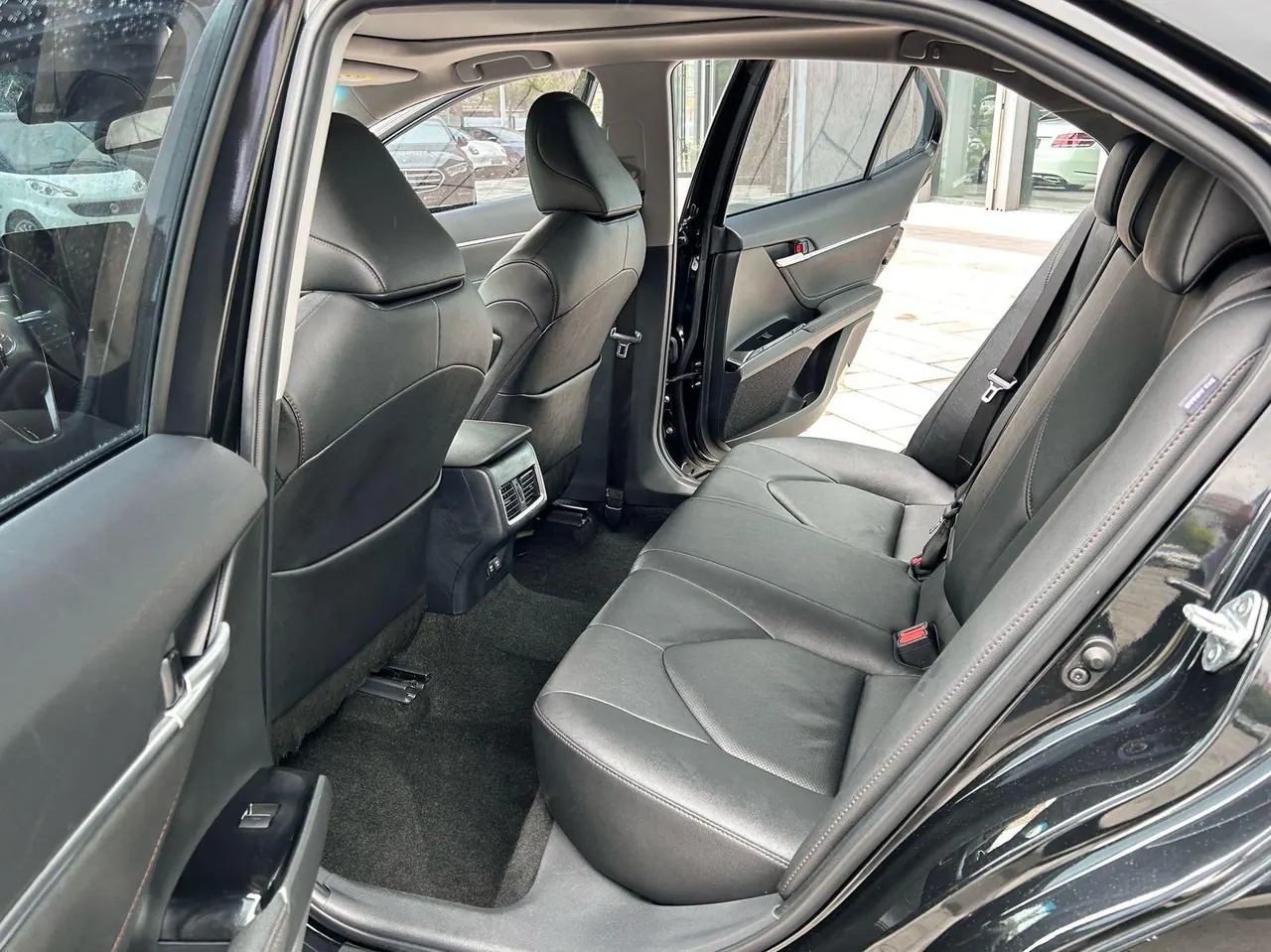 Toyota 2021 Camry 2.5G Deluxe Edition Automatic Gear 6