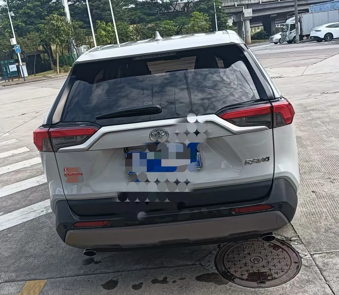 Toyota 2021 RAV4 Rongbo 2.0 Stepless Two-Drive Fashion Edition Automatic Gear 2
