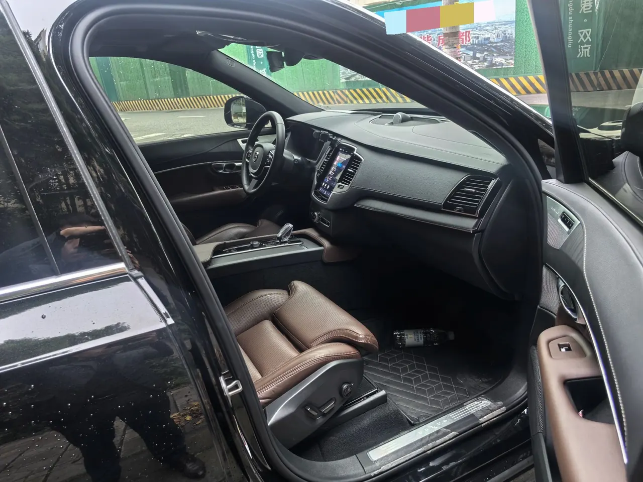 Volvo XC90 (Imported) 2024 XC90 48V 2.0T B6 Zhiya Deluxe Edition 7-seat Automatic Gear 8