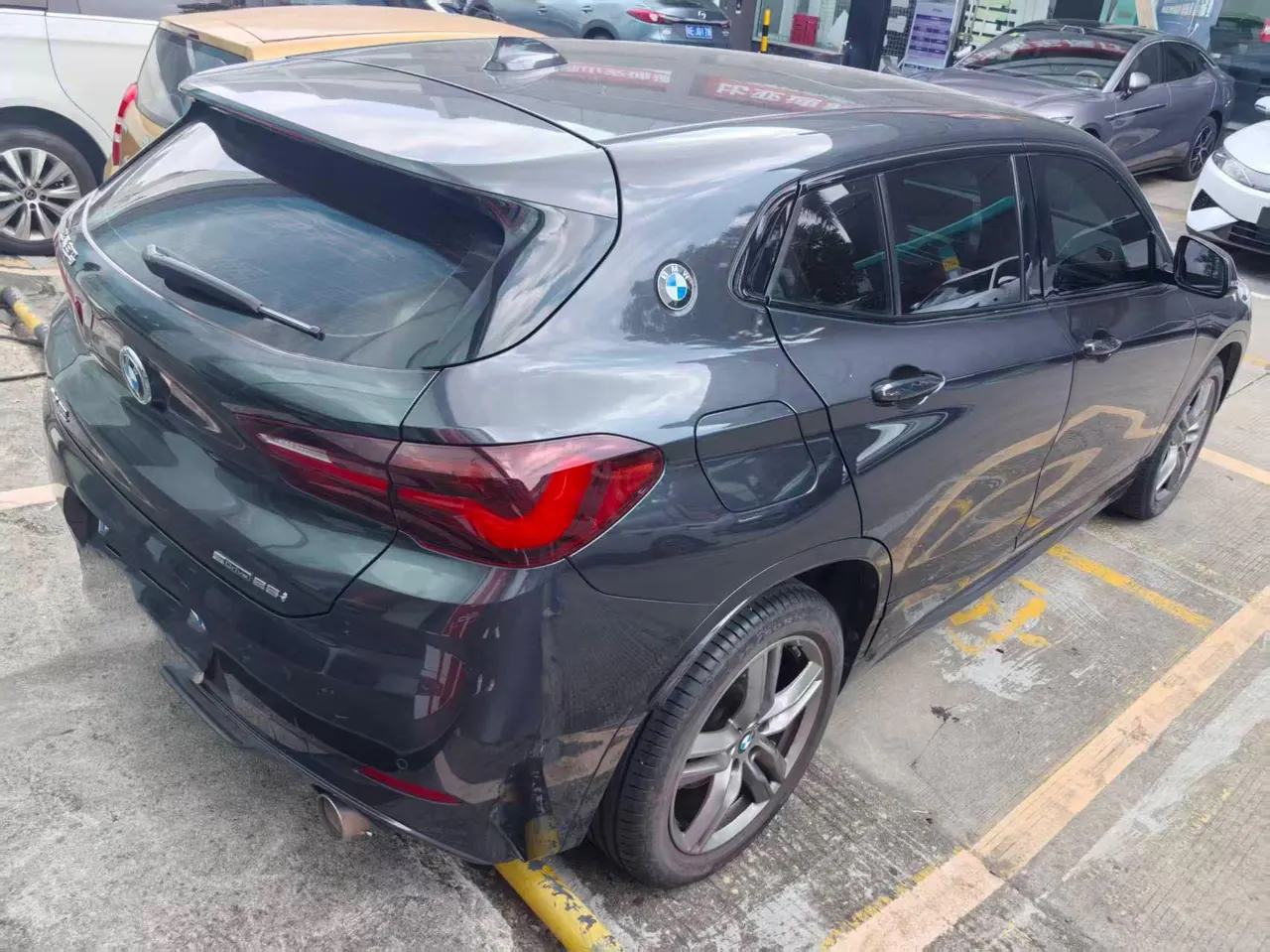 BMW 2022 X2 sDrive25i 2.0T Sharp Edition Automatic Gear 2
