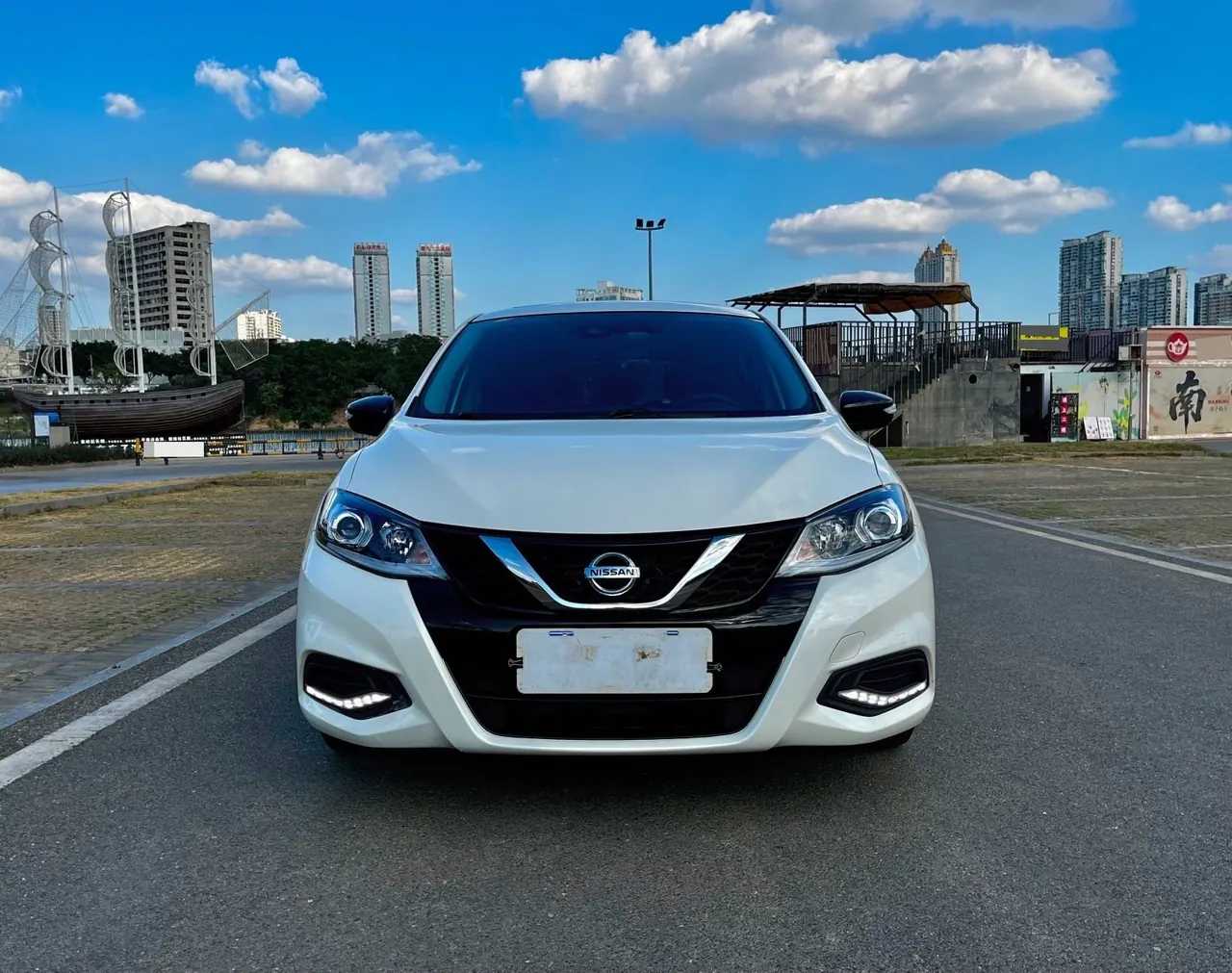 Nissan 2021 Tiida 1.6 Stepless Smart Edition Automatic Gear 4