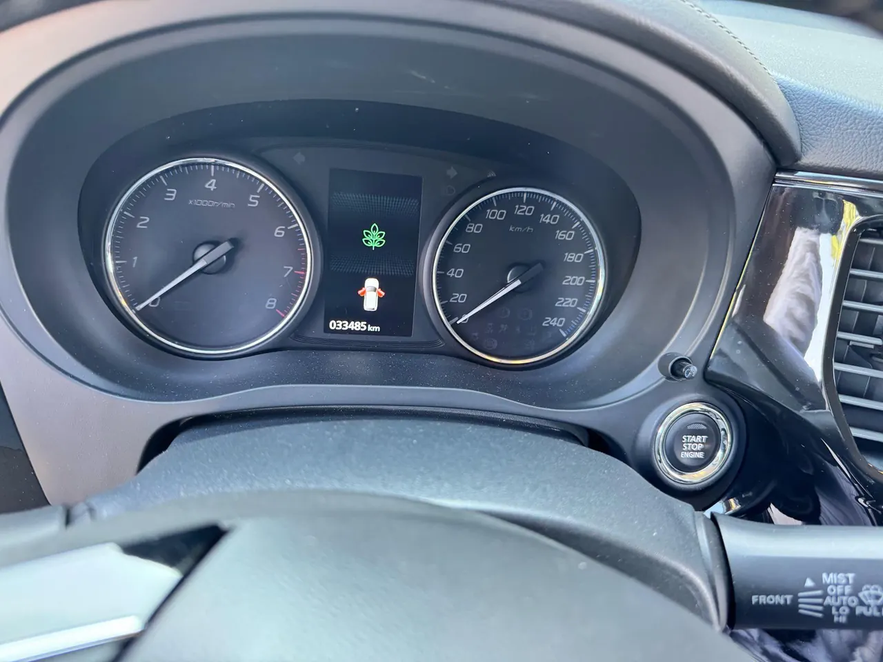 Mitsubishi 2021 Outlander 2.0 Stepless Two-Drive Obsidian Version 5-seat Automatic Gear 6