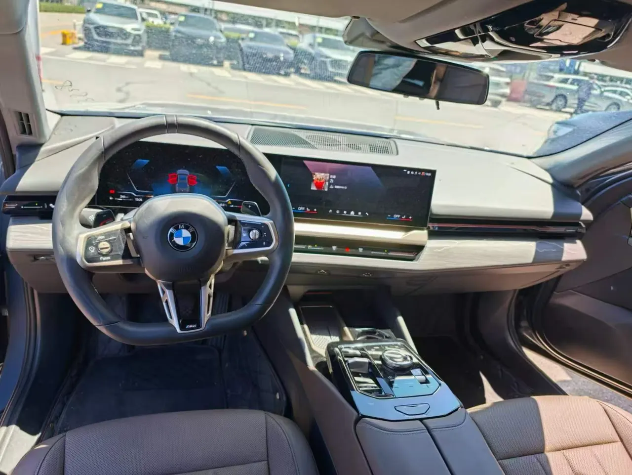 BMW 5 Series 2024 525Li 2.0T M Sports Suit Automatic Gear 3