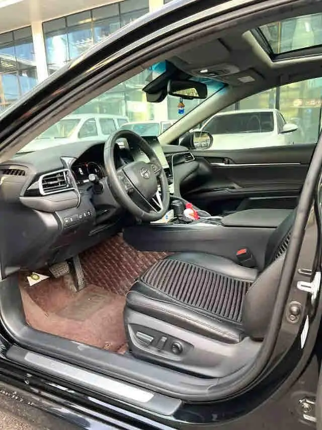 Toyota 2021 Camry 2.5G Deluxe Edition Automatic Gear 4