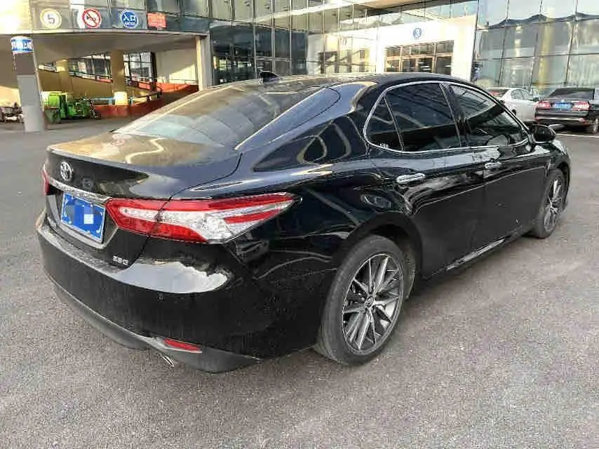 Toyota 2021 Camry 2.5G Deluxe Edition Automatic Gear 6