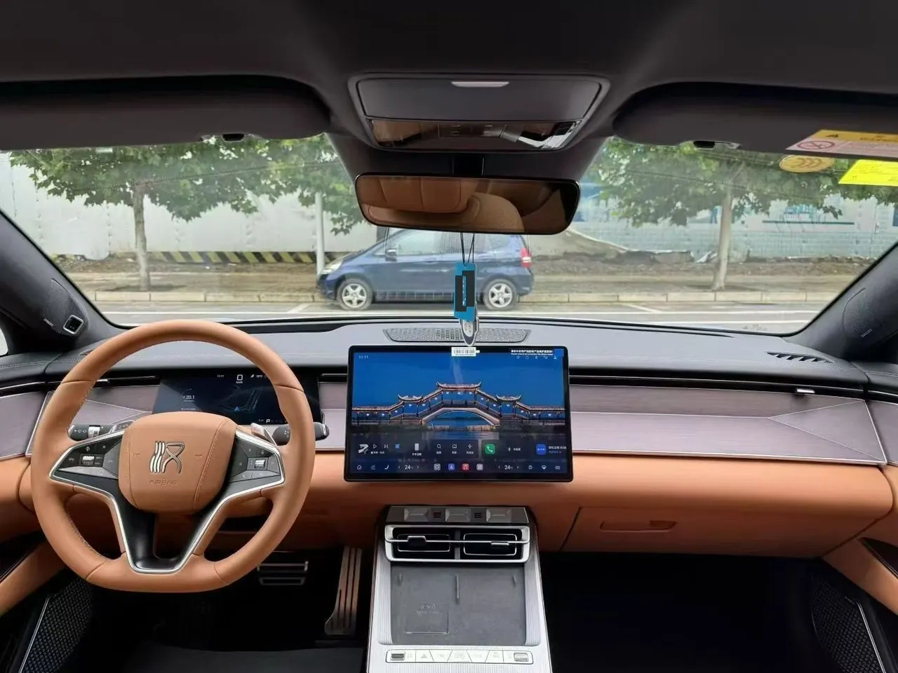 BYD 2025 Han L EV four-wheel drive laser Radar flagship automatic gear 6