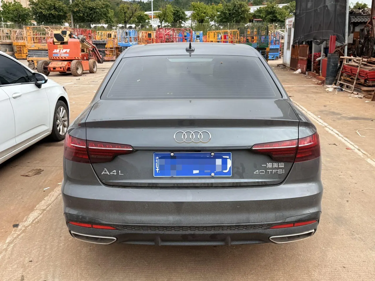 Audi 2025 A4L 2.0TFSI 40TFSI 2 million Yuexiang Edition Fashion Dynamic Automatic Gear 8