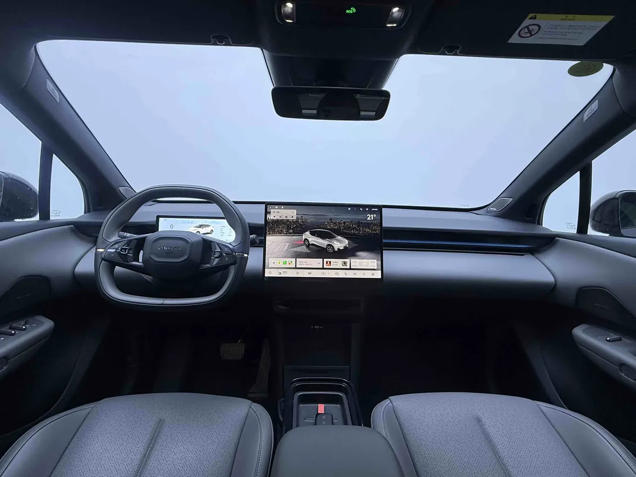 LYNK&amp;CO 2025 LYNK&amp;CO Z 20 530km Rear Drive Pro Automatic 4