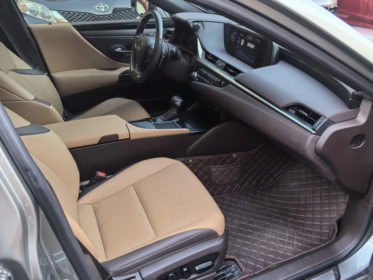 Lexus ES (Imported) 2020 ES300h 2.5 Stepless Excellence Edition Automatic Gear 4