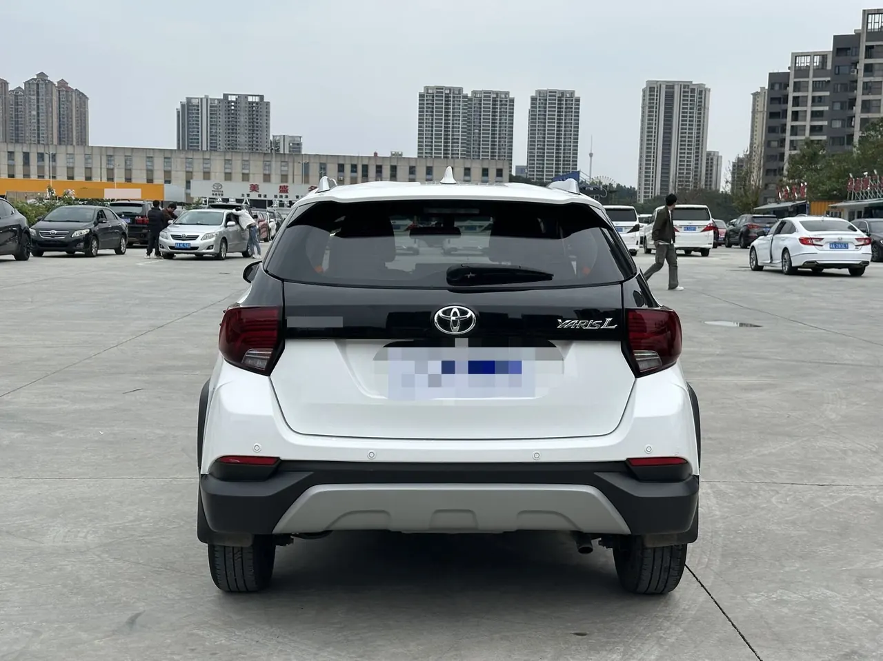 Toyota yaris 2022 YARiS L to dazzle 1.5 stepless luxury PLUS version of automatic gear 3