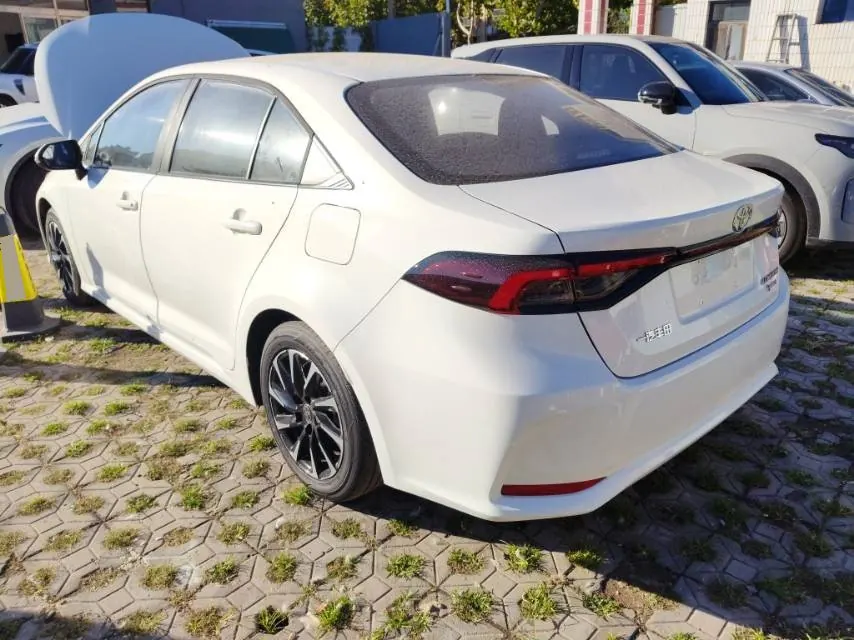 Toyota 2026 Corolla Hybrid 1.8 CVT Elite Automatic 8