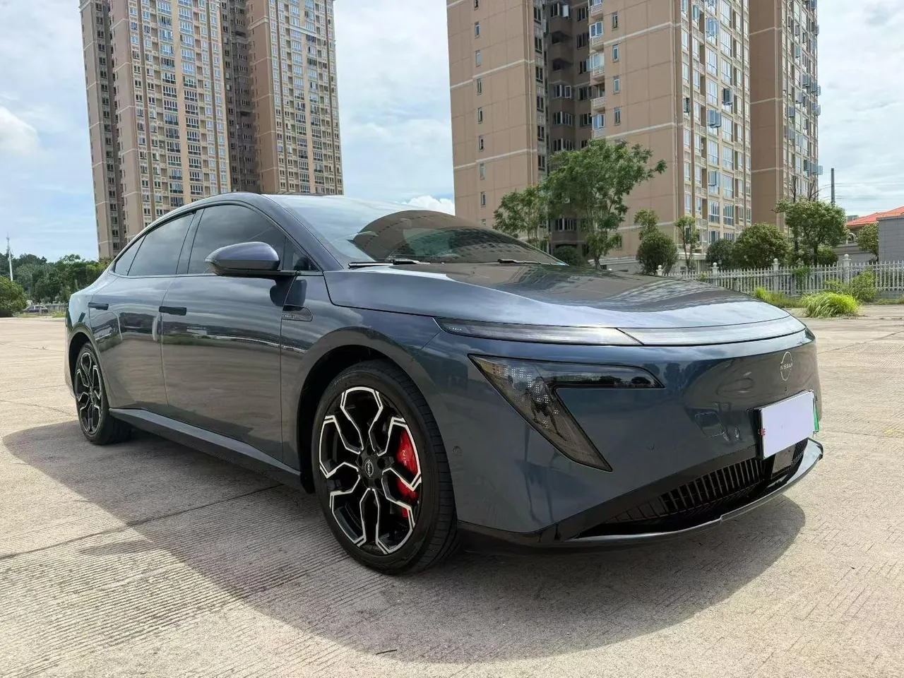 Nissan 2025 N7 625 Max Automatic 3