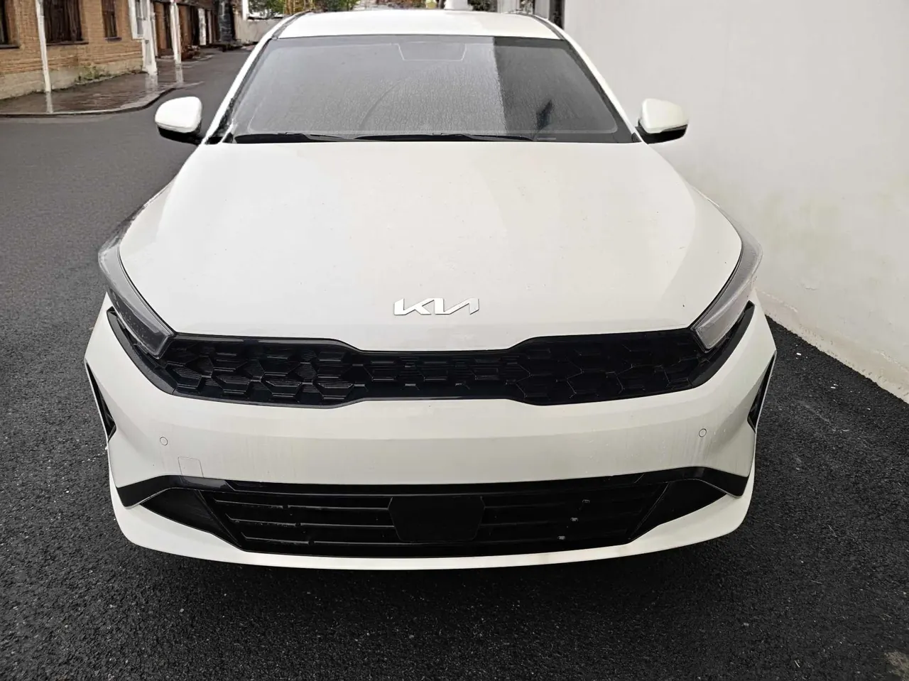Kia 2024 K3 1.5 Stepless Comfort Premium Edition Automatic Gear 2