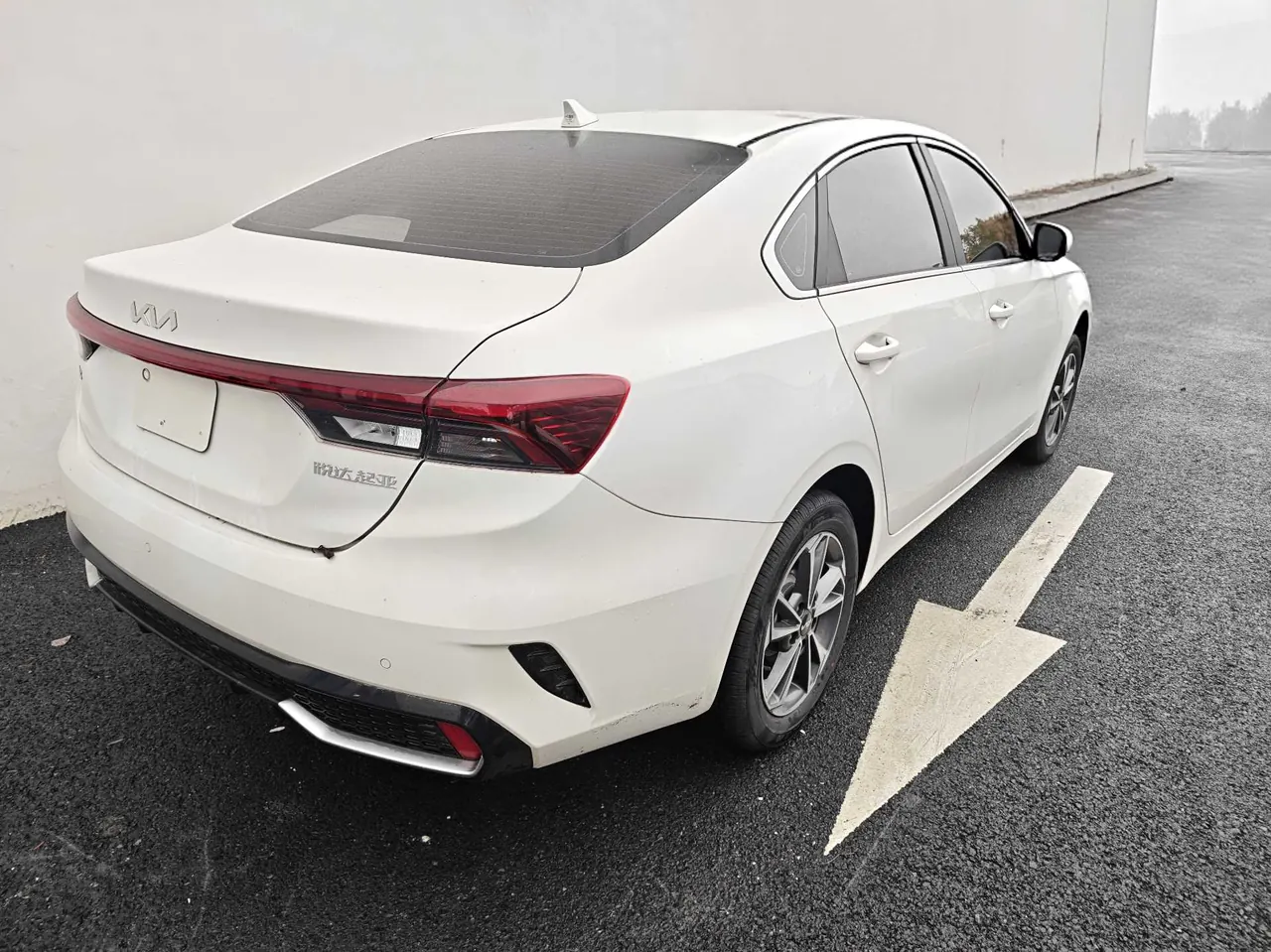Kia 2024 K3 1.5 Stepless Comfort Premium Edition Automatic Gear 5
