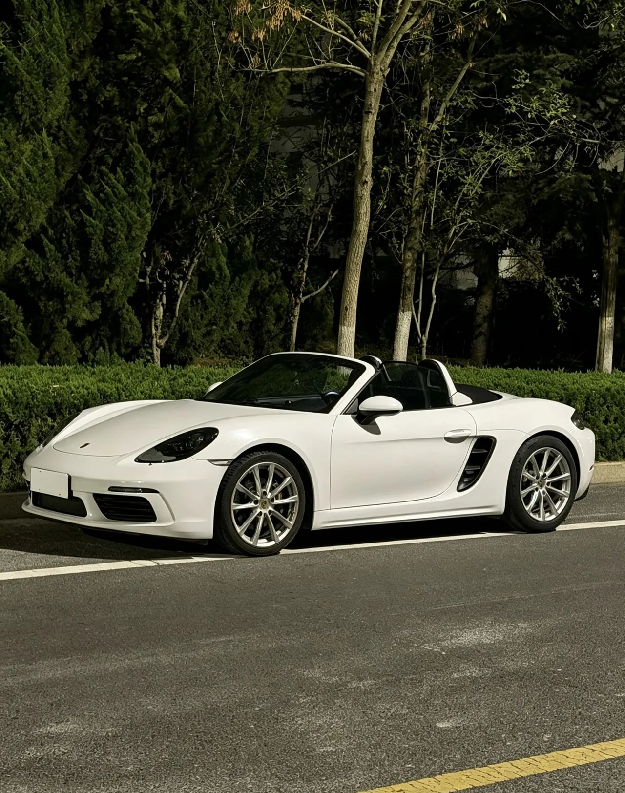 Porsche 718 (Imported) 2020 718 Boxer 2.0T Automatic 3