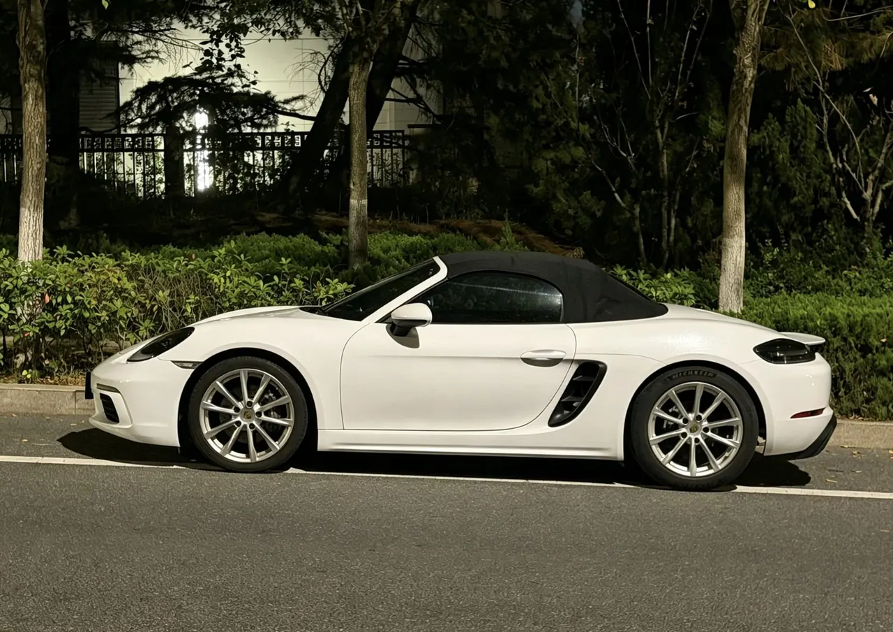 Porsche 718 (Imported) 2020 718 Boxer 2.0T Automatic 8