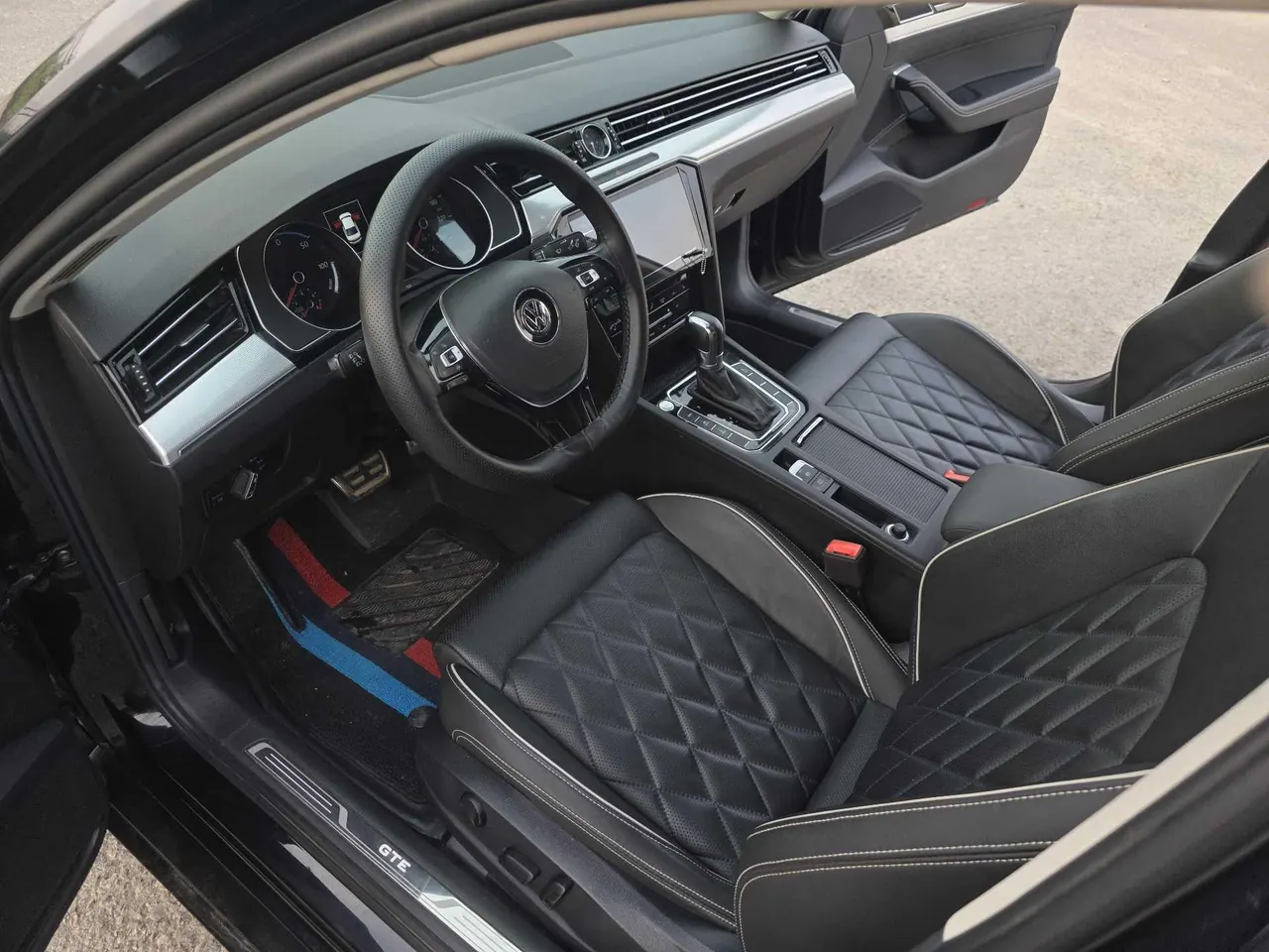 Volkswagen Magotan New Energy 2020 Magotan GTE 1.4T Luxury Automatic Gear 6
