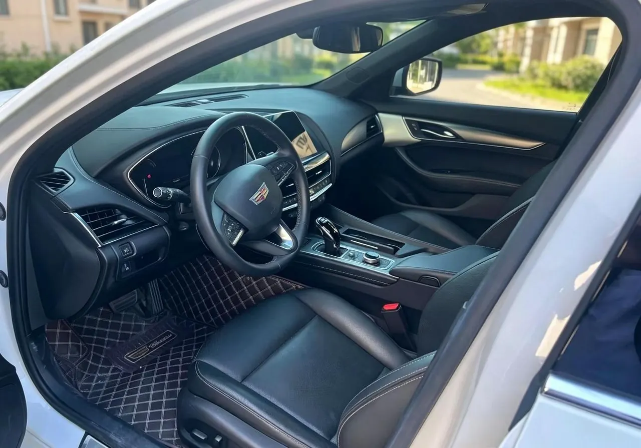 Cadillac 2022 CT5 2.0T 28T luxury automatic gear 4