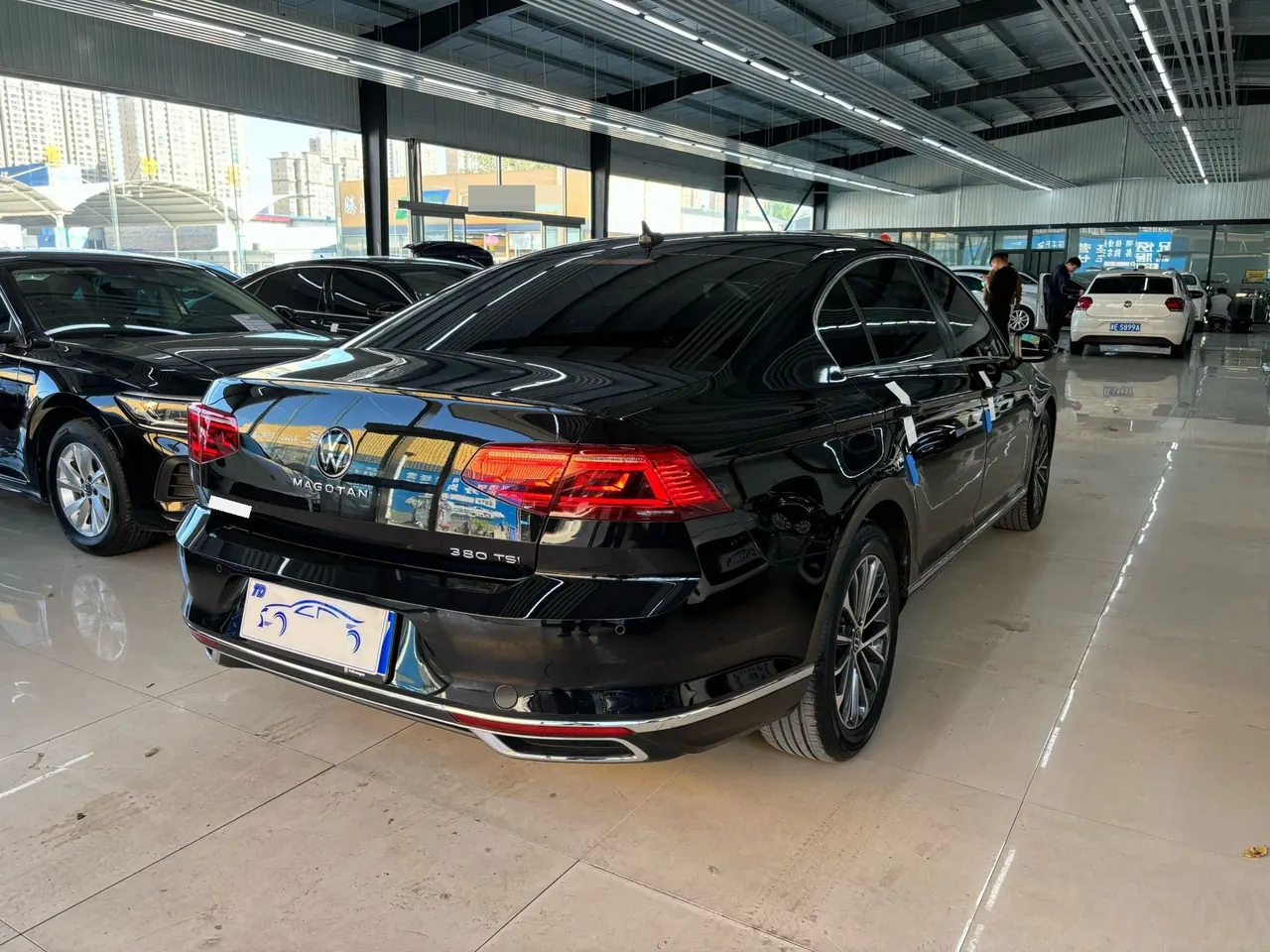 Volkswagen 2020 Magotan 2.0TSI 380TSI Luxury Automatic 4