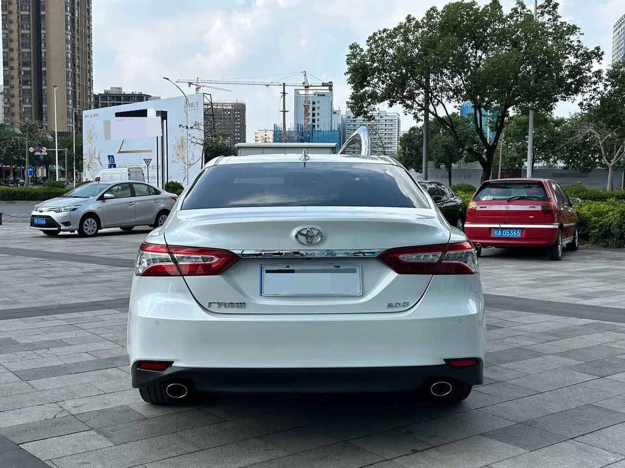 Toyota 2021 Camry 2.0G Stepless Deluxe Edition Automatic Gear 3