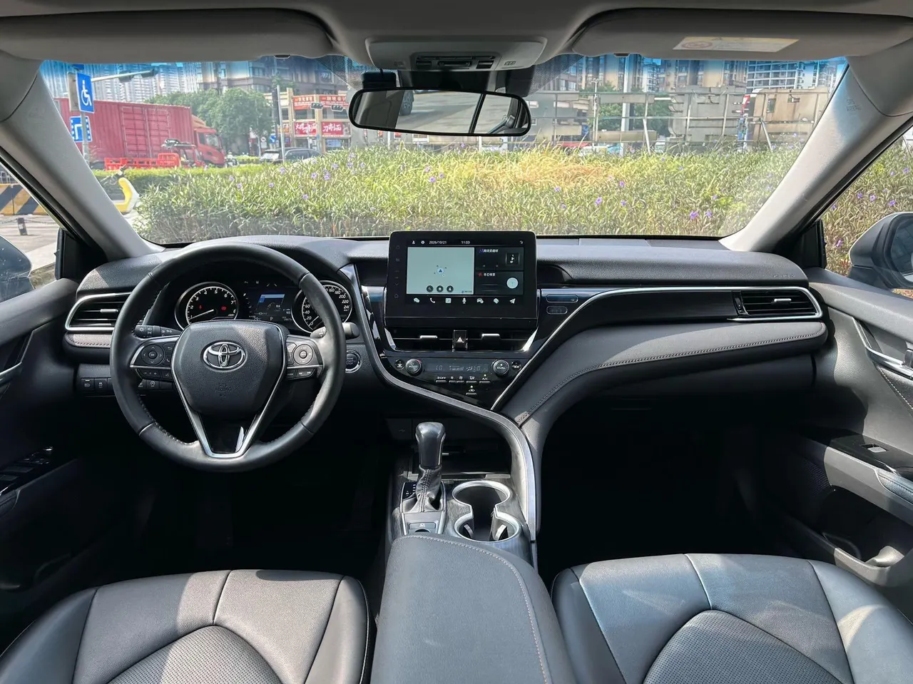 Toyota 2021 Camry 2.0G Stepless Deluxe Edition Automatic Gear 9