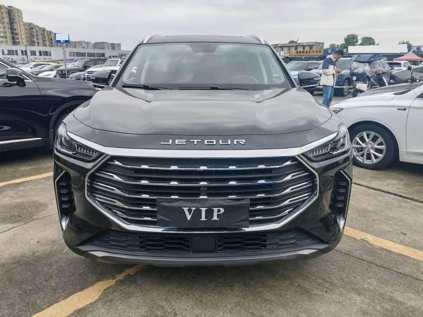 Jetour 2021 X70 PLUS 1.6T 7-seat automatic gear 2