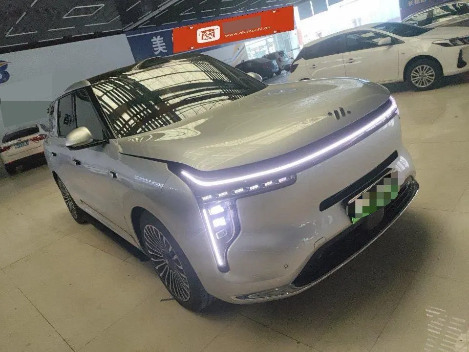 IM 2026 IM LS8 52 Max Luxury Six-seat Automatic Gear 2