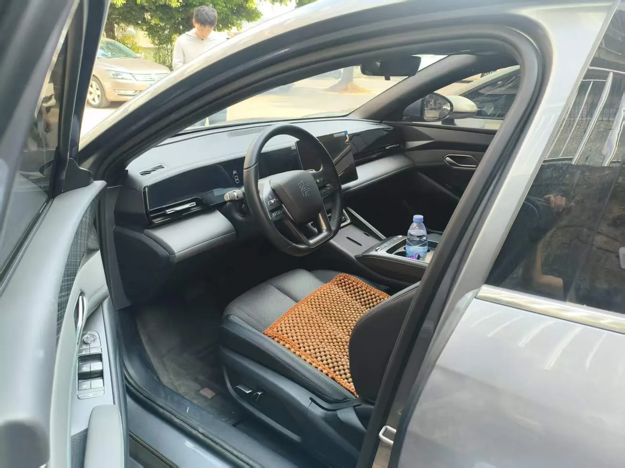 BYD 2025 Qin L EV 545KM Exceed automatic gear 3
