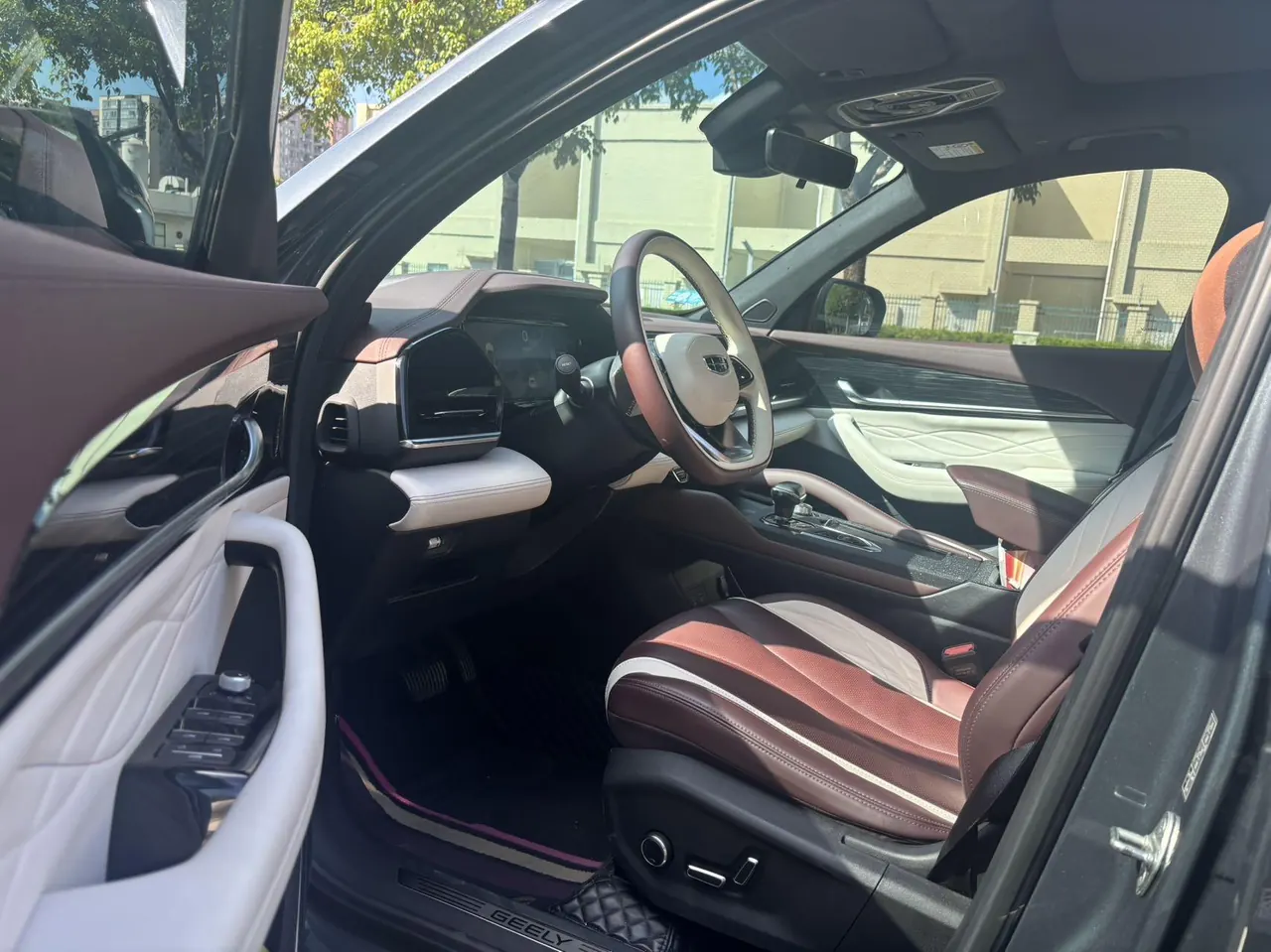 Geely 2021 XingyueL (Monjaro) 2.0TD EVO two-wheel drive distinguished automatic transmission 5
