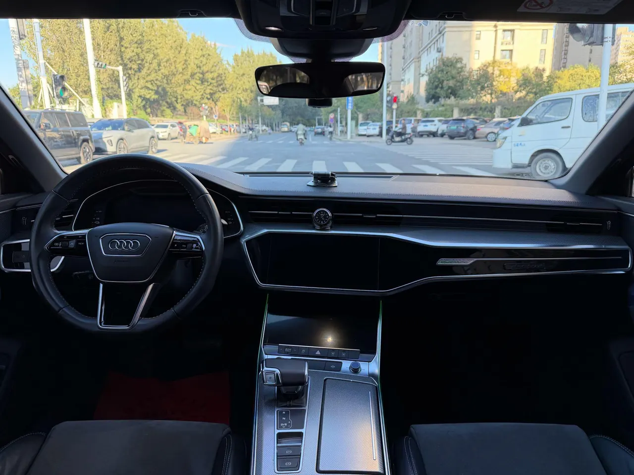 Audi 2020 A6L e-tron 2.0TFSI 55TFSI e Quattro automatic 6