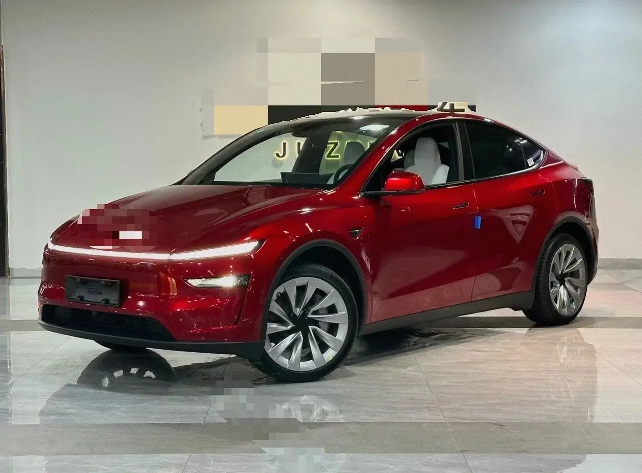 Tesla 2026 Model Y Rear-Wheel-Drive Automatic - View 1