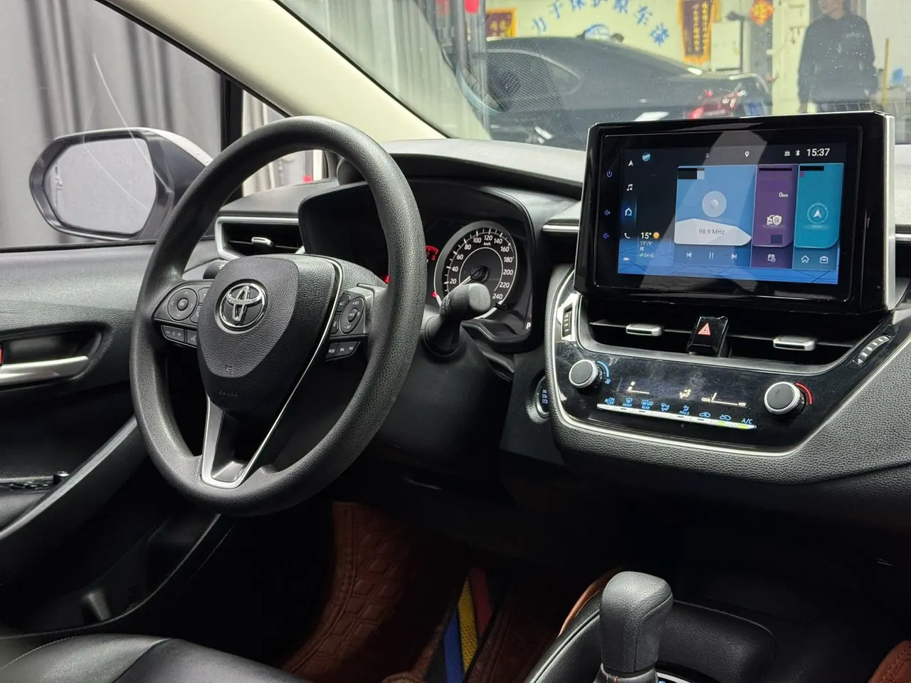 Toyota 2022 corolla 1.2T stepless pioneer PLUS version automatic gear 5