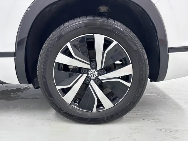 Volkswagen 2020 GTE 1.4T Luxury Automatic Gear 15