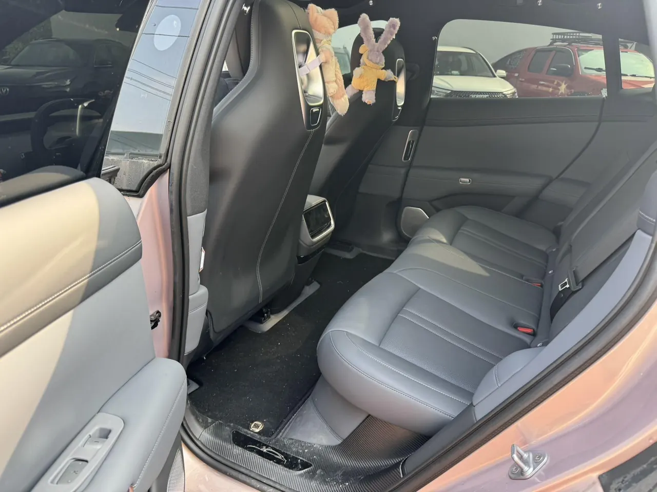MI 2025 YU7 Long Endurance Rear Drive Automatic Gear 6