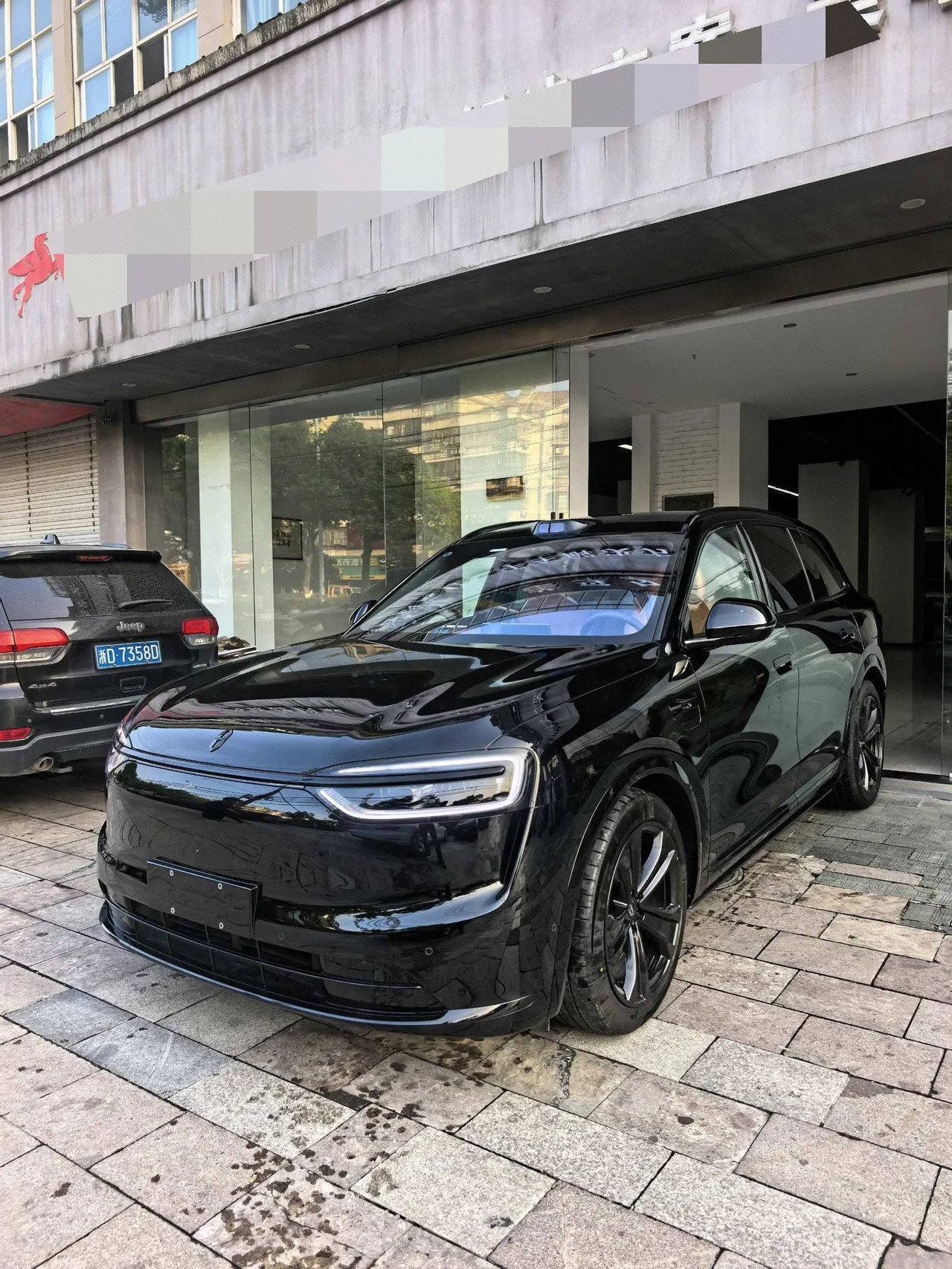 AITO 2026 AITO M7 extended range Ultra 4-wheel drive version 5 (192-line laser Radar) automatic gear - View 1