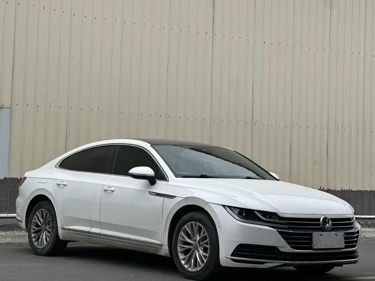 Volkswagen 2020 CC 2.0TSI 330TSI beauty version of automatic gear 3