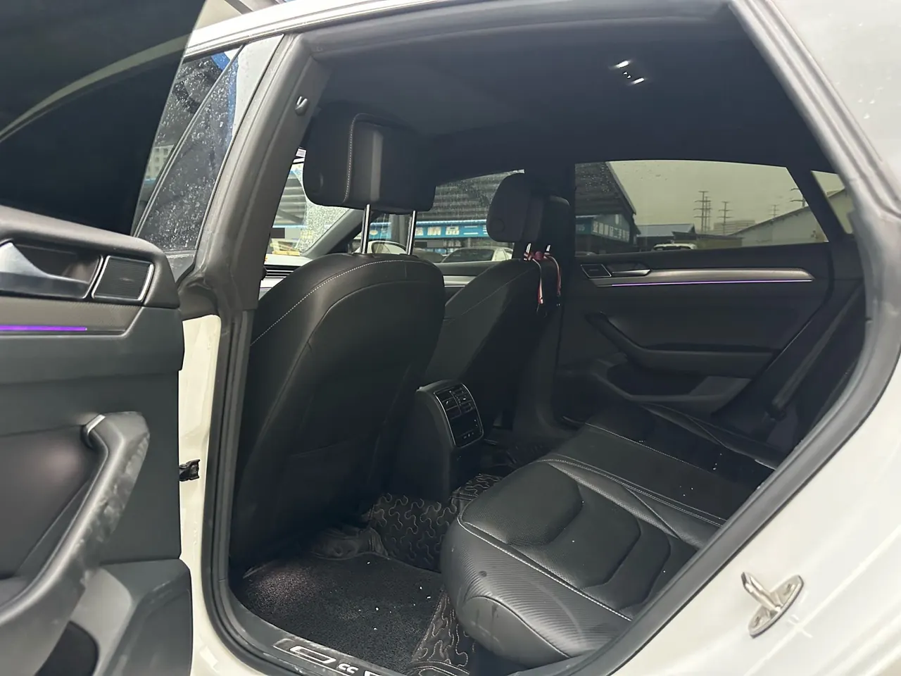 Volkswagen 2020 CC 2.0TSI 330TSI beauty version of automatic gear 6