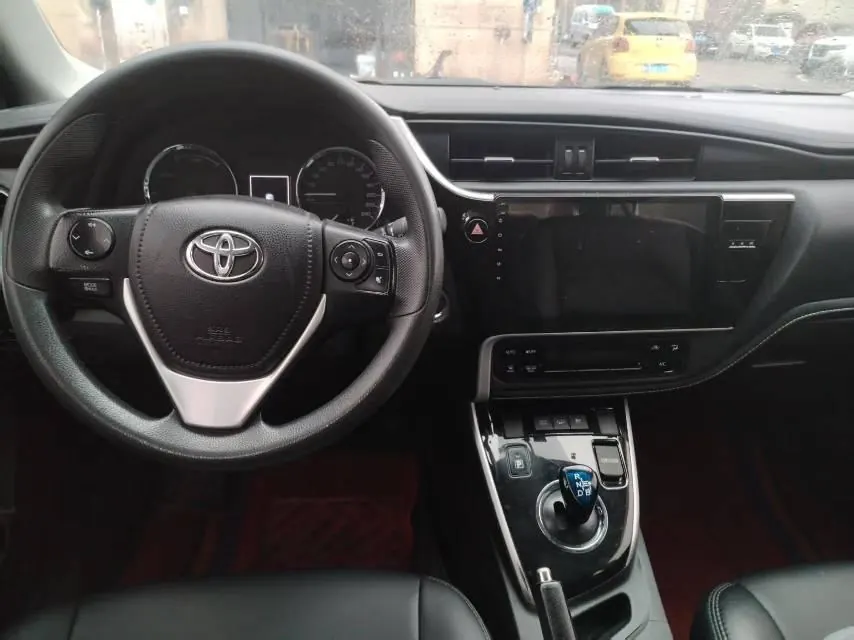 Toyota 2020 Corolla Double Engine E 1.8 Stepless Comfort Edition Automatic Gear 3