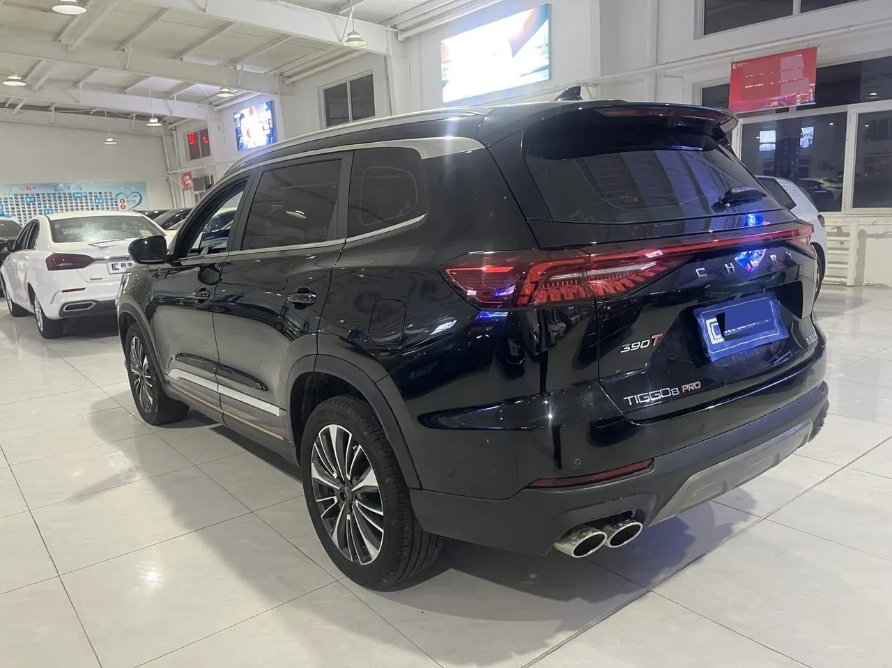 Chery 2024 Ruihu 8 PRO 2.0T 390T Champion Edition Two-Drive Peak Edition 7-seat Automatic Gear 4