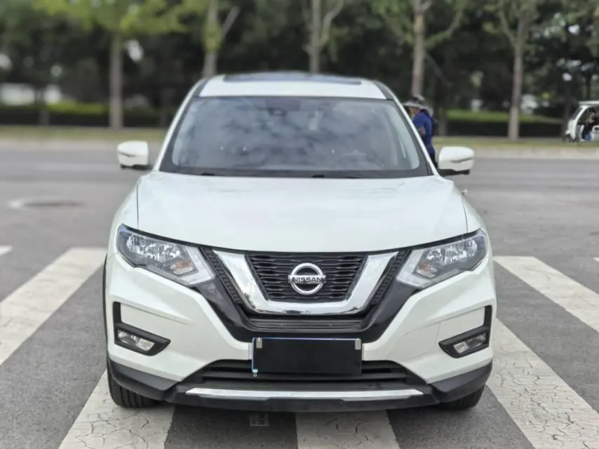 Nissan 2020 Qijun 2.0 Stepless XL ITS Two-Drive Comfort Edition Automatic Gear 2
