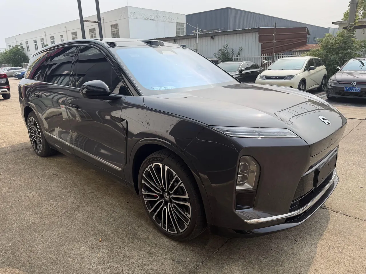 NIO 2026 ES8 6‑Seater Executive Signature Edition Automatic Transmission 3